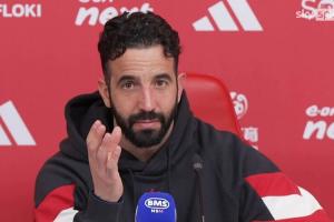 开云app-为何散是满天星❓阿莫林：在曼联压力真的很大，年轻人时间太少