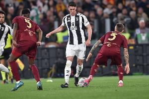 开云体育下载APP-意媒：替代可能离队的伊萨克，纽卡可能4000万欧报价弗拉霍维奇